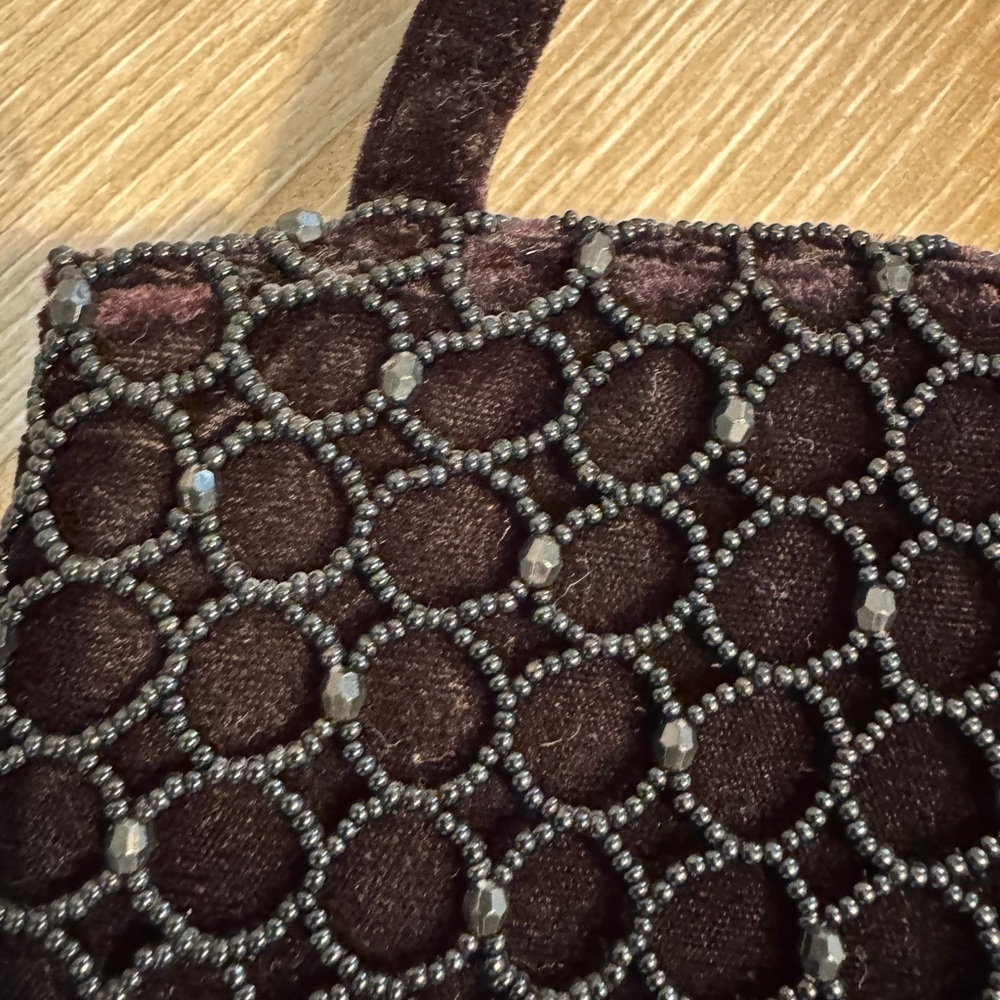 Elegant Black Velvet Tote Bag - Picture 2 of 3